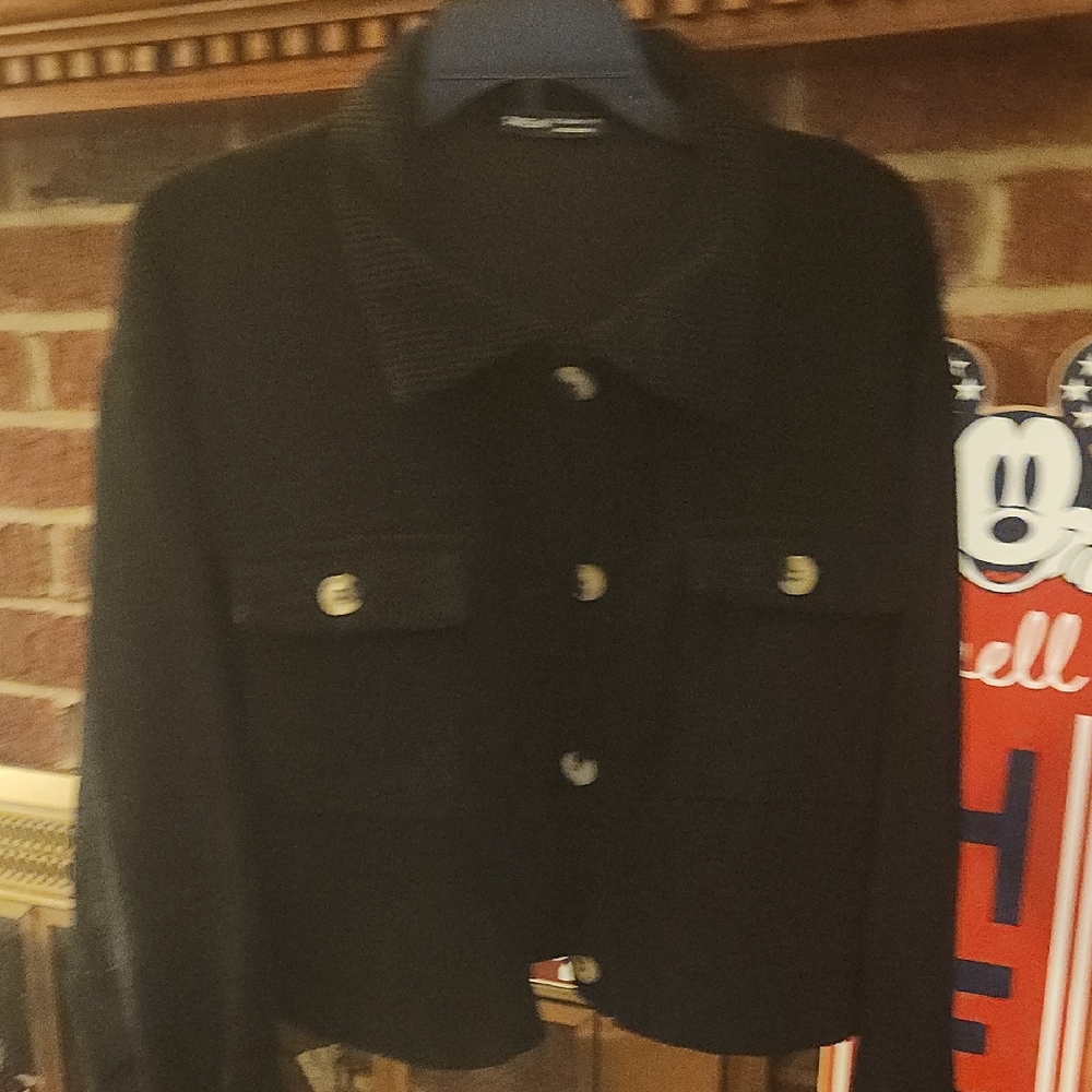 SHEIN Black Button-Up Jacket